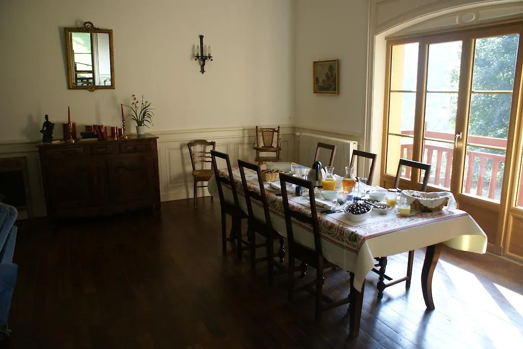 Chateau De Ronziere Bed & Breakfast Saint-Forgeux