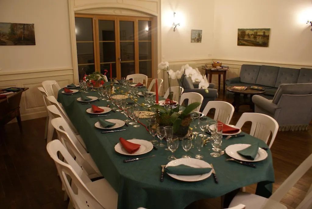 Chateau De Ronziere Bed & Breakfast Saint-Forgeux
